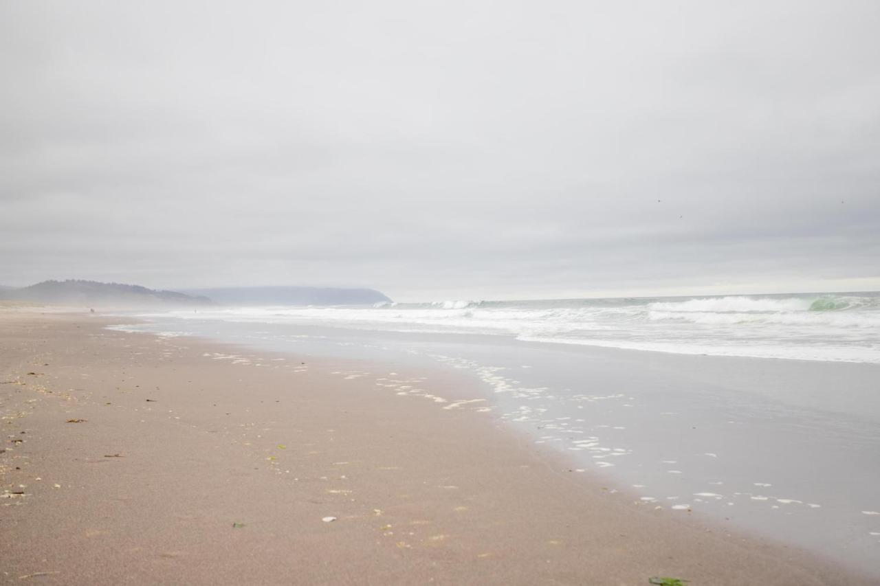 Sand Dollar Find Pacific City Exterior photo
